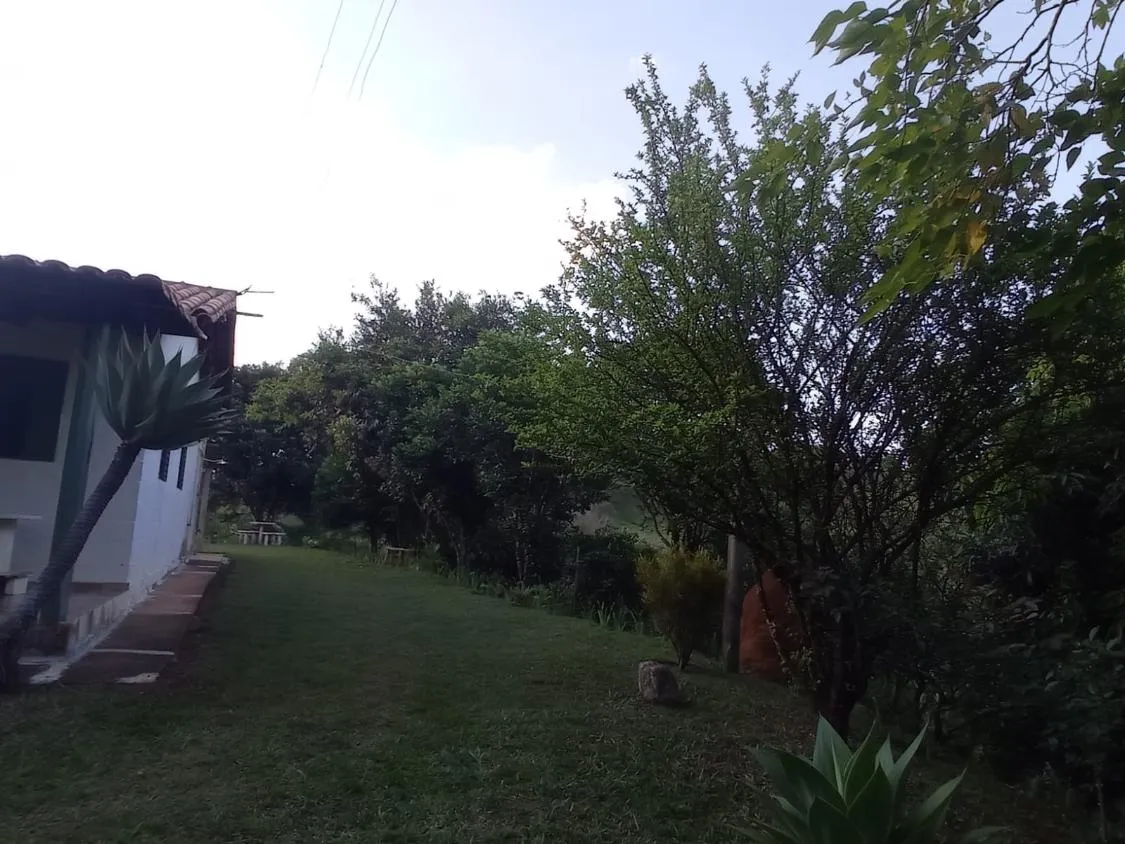 Imagem Vendo chácara em Crucilândia/MG - com 4.500 m² de área