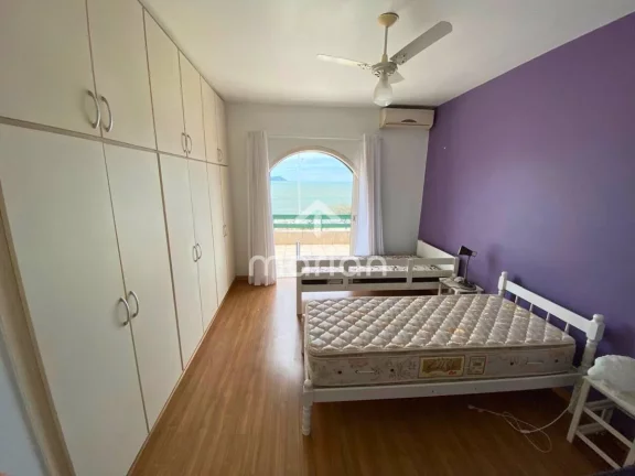 Imagem Sobrado com 6 quartos, Centro - Balneário Piçarras