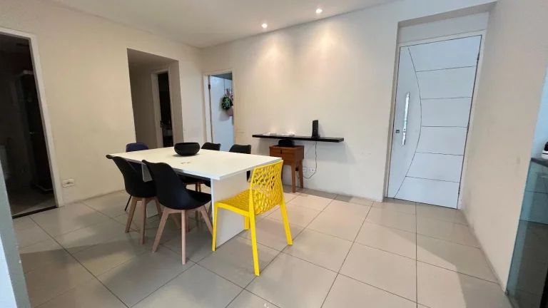 Imagem Apartamento com 3 quartos em Setúbal!