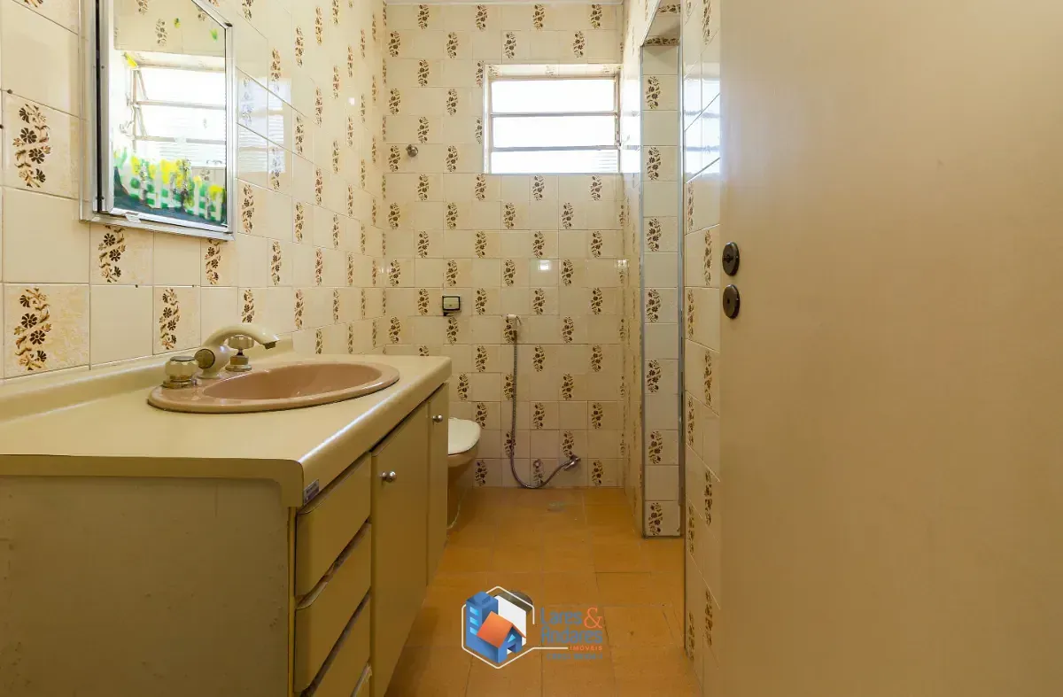 Imagem Sobrado para venda em Vila Nova Caledônia com 3 quartos, sendo 1 suíte, 168m²