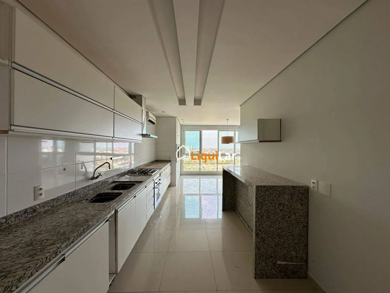 Imagem Apartamento no Grand Palais com 4 Suítes, 4 Vagas e Vista Permanente para o Parque das Nações