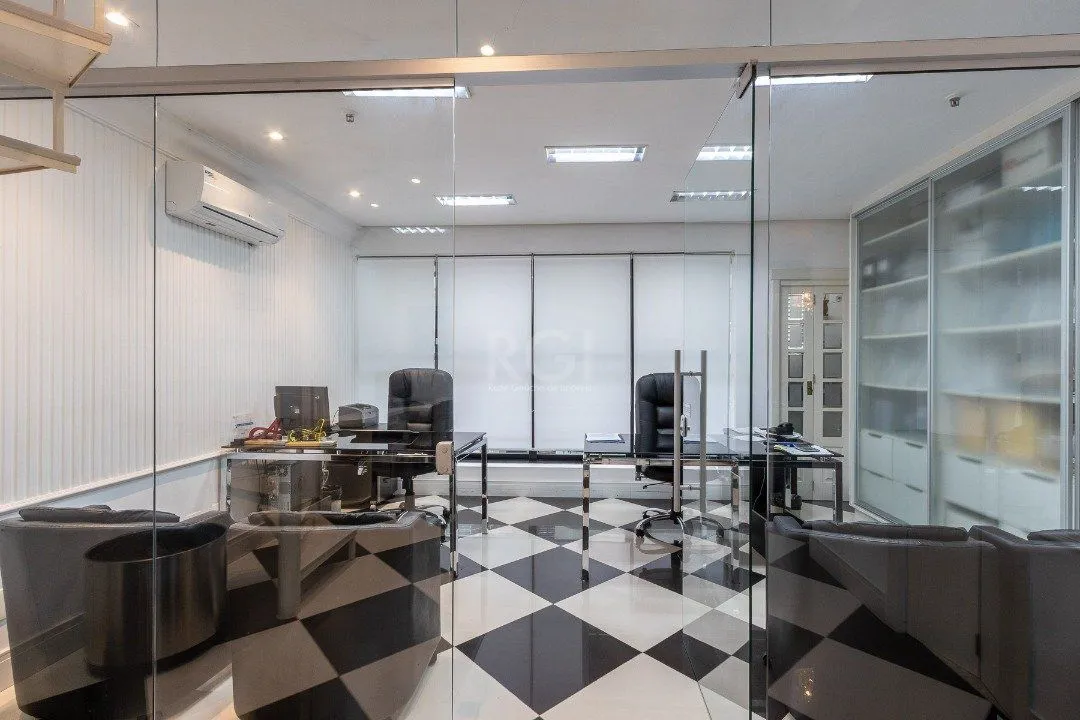 Imagem Cobertura Comercial para Venda - 101m², 0 dormitórios, Praia de Belas