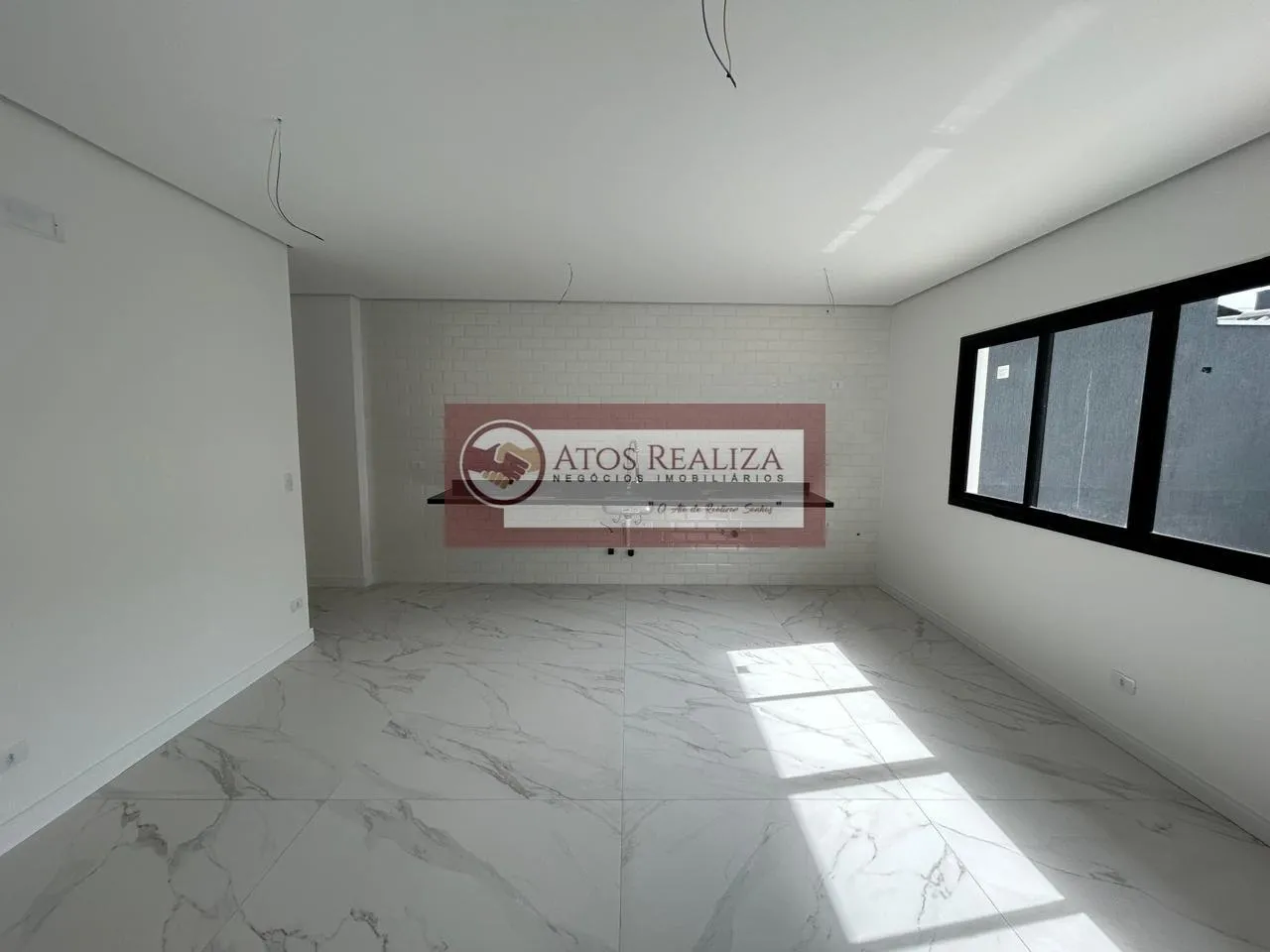Imagem Chegou a sua Oportunidade de comprar seu Imóvel Vendo Sobrado (esquina) na vila Gea, com 2 Dormitórios, sendo 2 suítes, 2 vagas Paralelas, Lavabo, Infraestrutura para Ar Condicionado e Agua Quente, R$ 650.000 Valor de Oportunidade.