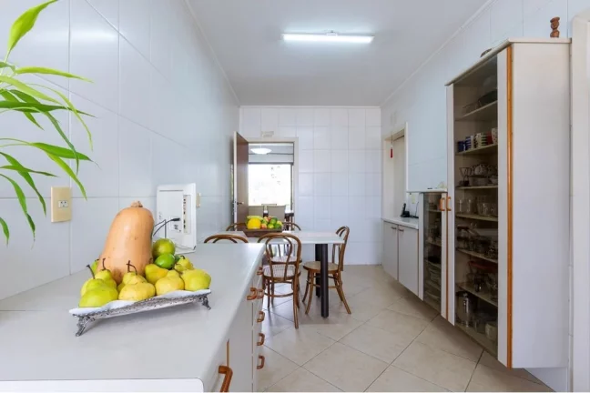 Imagem Apartamento à venda em São Paulo, Vila Andrade, com 4 quartos, 200m2