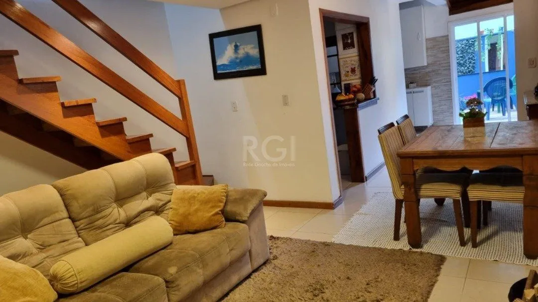 Imagem Casa Condominio para Venda - 218m², 3 dormitórios, sendo 1 suites, 2 vagas - Ipanema