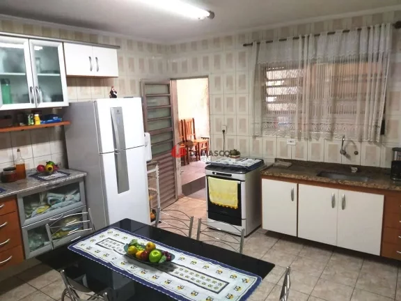 Imagem Sobrado à venda 3 Quartos, 2 Vagas, 149M², Nova Gerty, São Caetano do Sul - SP