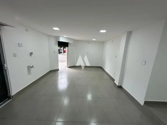 Imagem Apartamento e Apartamentos à venda com 2 dormitórios + Ponto Comercial na Vila Mathias em Santos/SP