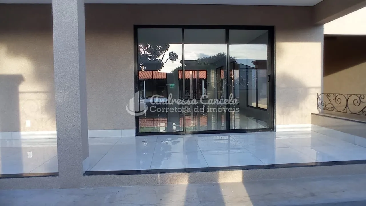 Imagem Condomínio Parque Lago e Sol - Rancho com 4 dormitórios à venda, 370 m² por R$ 1.490.000,00 - Condomínio Lago e Sol - Fronteira/MG