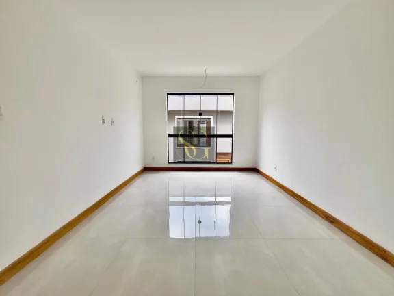 Imagem Casa para Venda em Teresópolis, Alto, 3 dormitórios, 2 suítes, 3 banheiros, 2 vagas