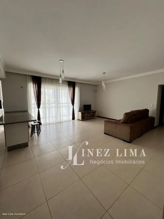Imagem Apartamento 4 dormitórios para Locação em Itapema, Meia Praia, 4 dormitórios, 1 suíte, 2 banheiros, 2 vagas