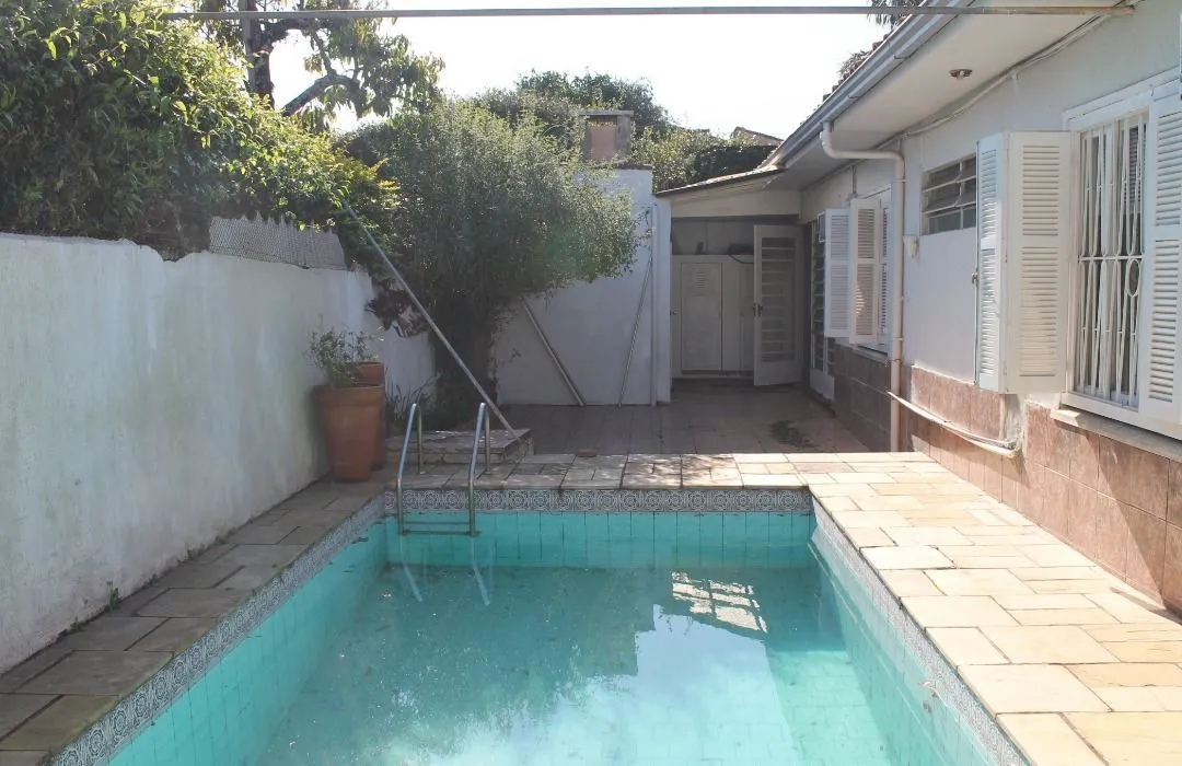 Imagem Casa para Venda - 221m², 3 dormitórios, sendo 1 suites, 4 vagas - Tristeza