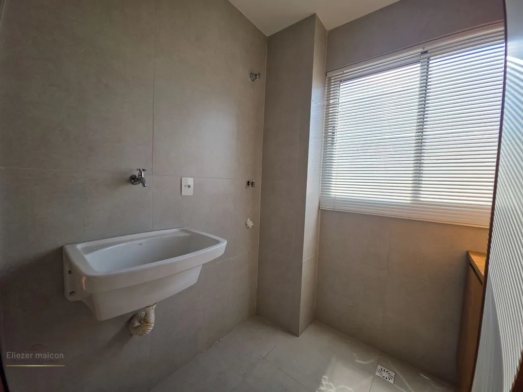 Imagem Apartamento com varanda gourmet a venda no bairro Country club - Poços de Caldas