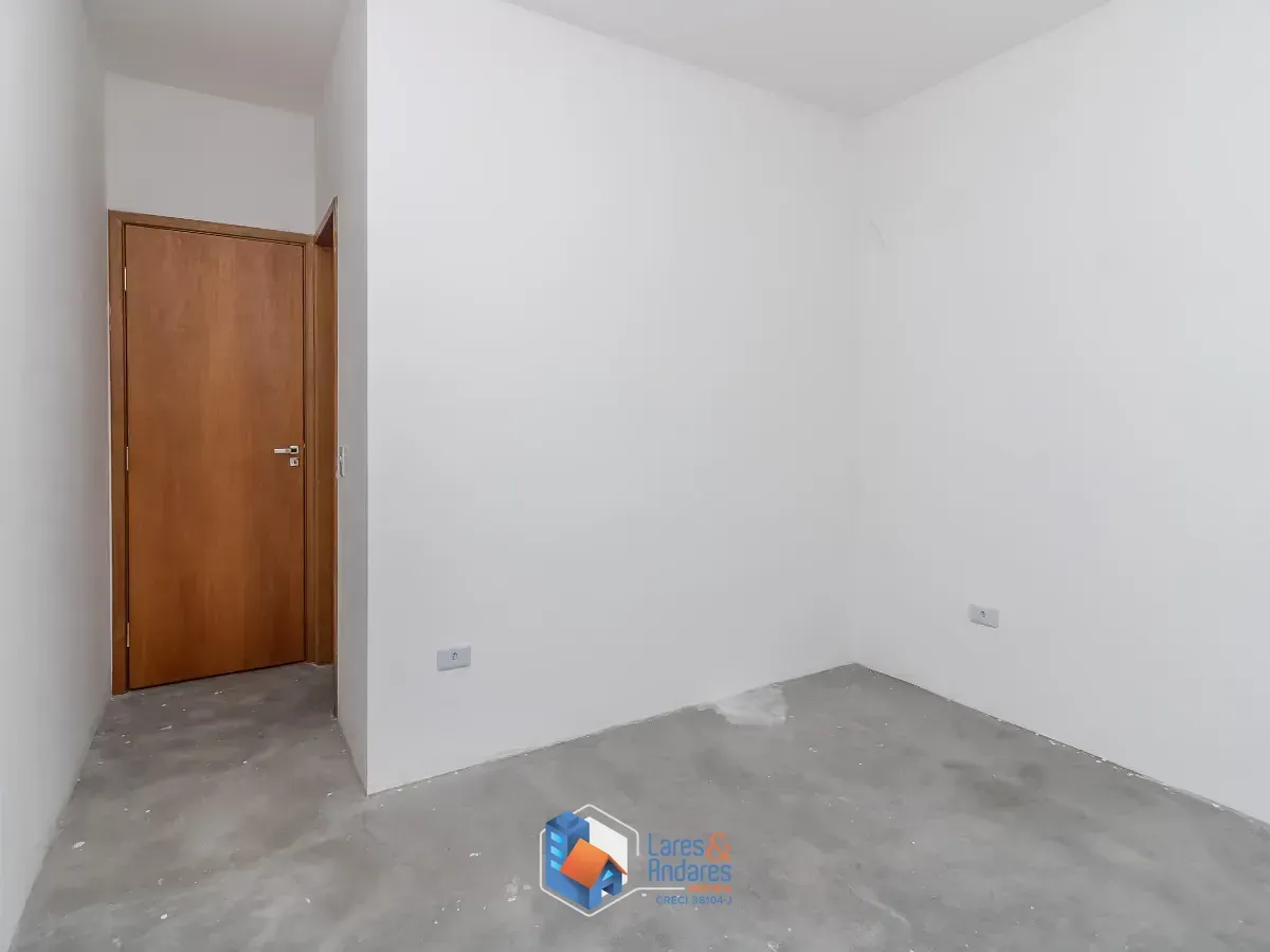 Imagem Sobrado para venda em Freguesia do Ó com 3 quartos, sendo 3 suítes, 181m²