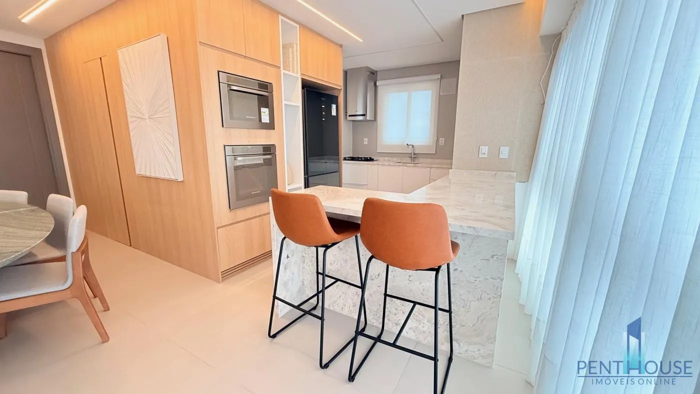 Imagem Apartamento Zona Central para Venda em Balneário Camboriú, CENTRO, 4 dormitórios, 2 suítes, 4 banheiros, 3 vagas