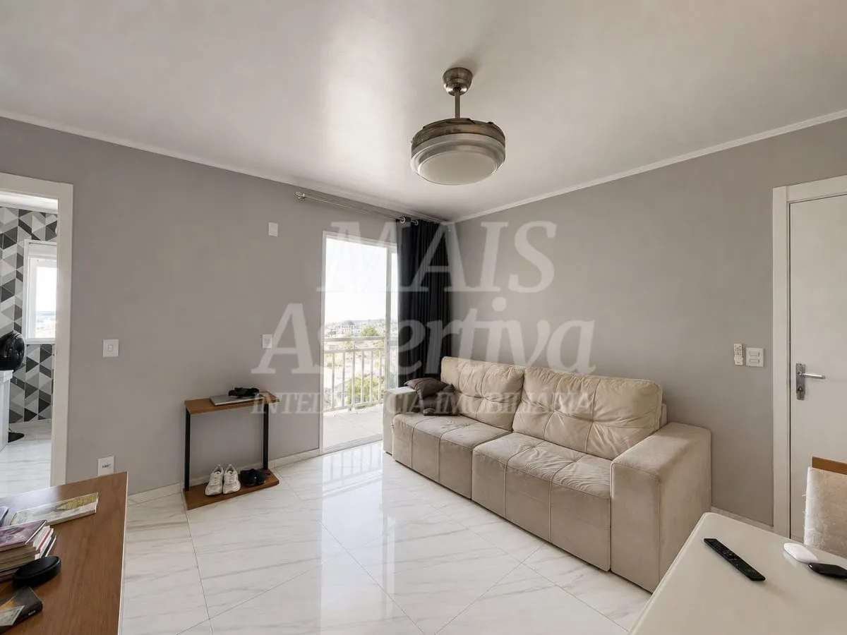 Imagem Excelente apartamento à venda - 3 Dormitórios, semi mobiliado e com sacada!