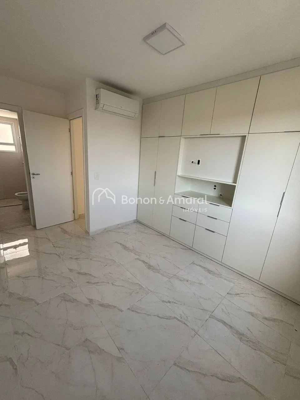 Imagem Apartamento à venda, 80 m², 3 dormitórios, 1 suíte, varanda gourmet, 2 vagas em Paulínia