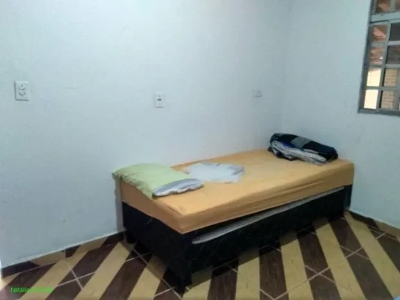 Imagem *CASA EM LOTE 360 M²
*CONSTITUÍDA POR 1 QUARTO, SALA, COZINHA, BANHEIRO, ÁREA DE SERVIÇO, VARAND...