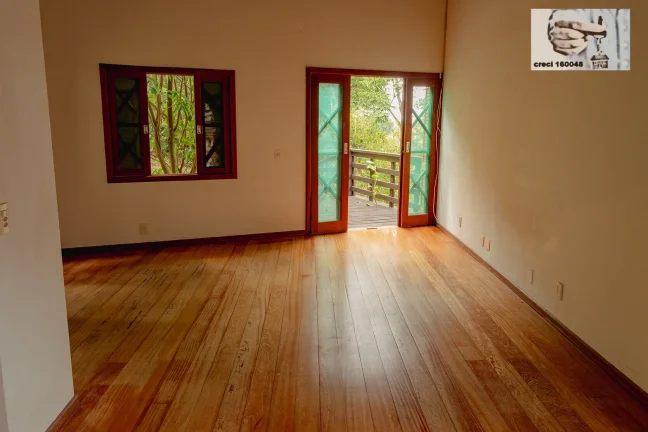 Imagem Casa Alto Padrão em Floripa-SC