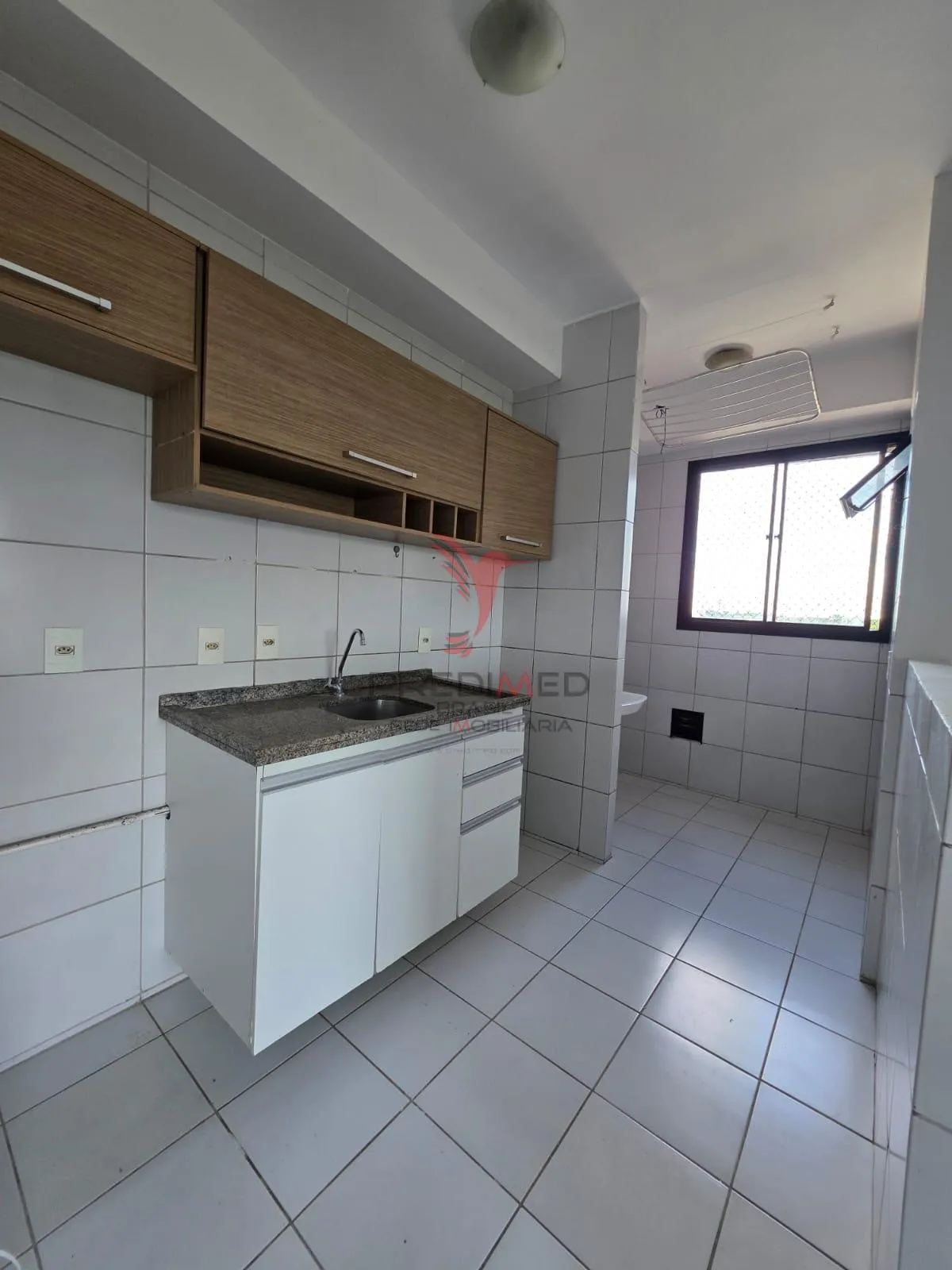 Imagem Apartamento espaçoso com 3 quartos. TORRE