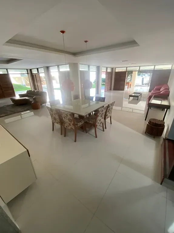 Imagem Casa com 5 Quartos à Venda ou Locação, 858 m² em De Lourdes - Fortaleza