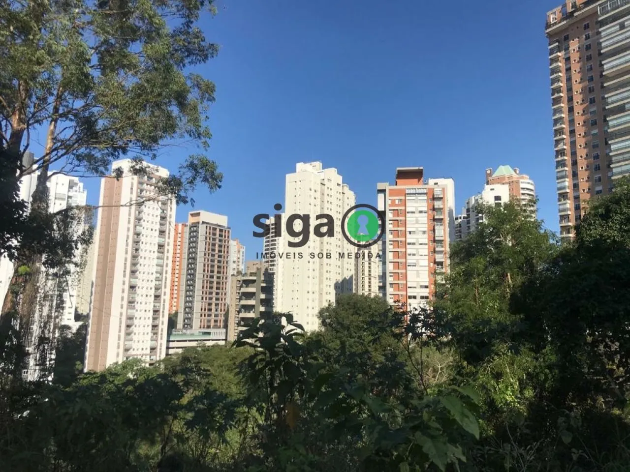 Imagem Terreno para venda no Panamby, São Paulo - SP
