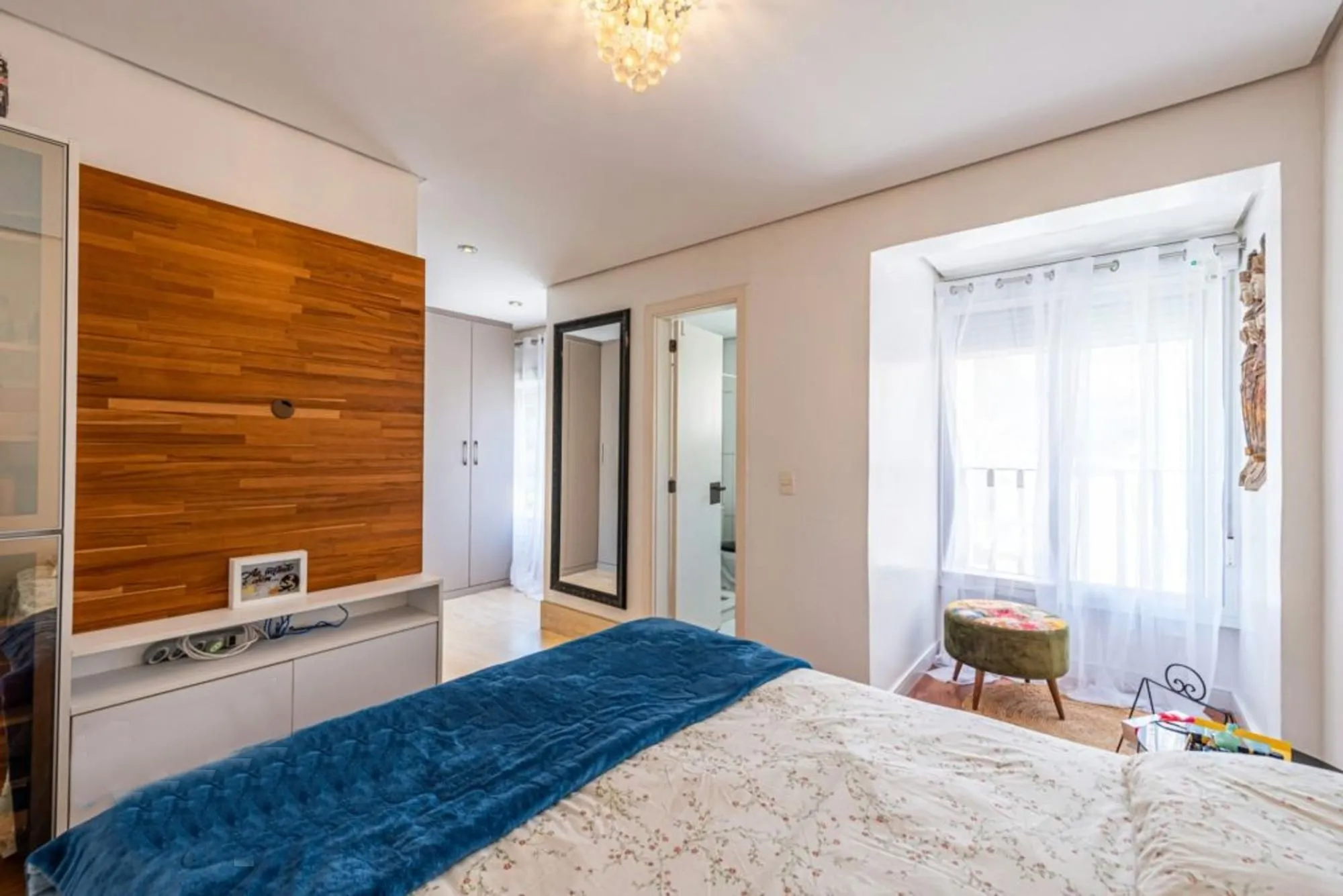 Imagem Casa de Esquina exclusiva em condominio fechado!!!