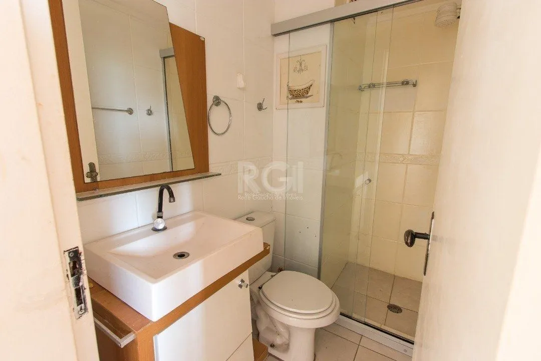 Imagem Apartamento de 2 dormitórios e 1 vaga de garagem no bairro Cristal.