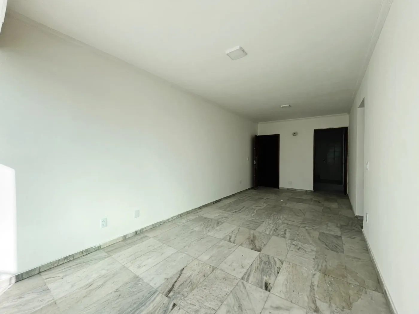 Imagem Apartamento para Venda em Fortaleza, São Gerardo, 3 dormitórios, 1 suíte, 3 banheiros, 1 vaga