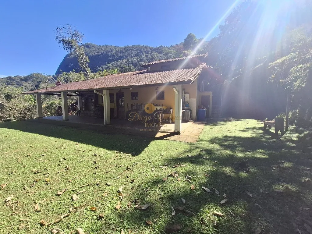 Imagem Casa para Venda em Teresópolis / RJ no bairro Santa Rita
