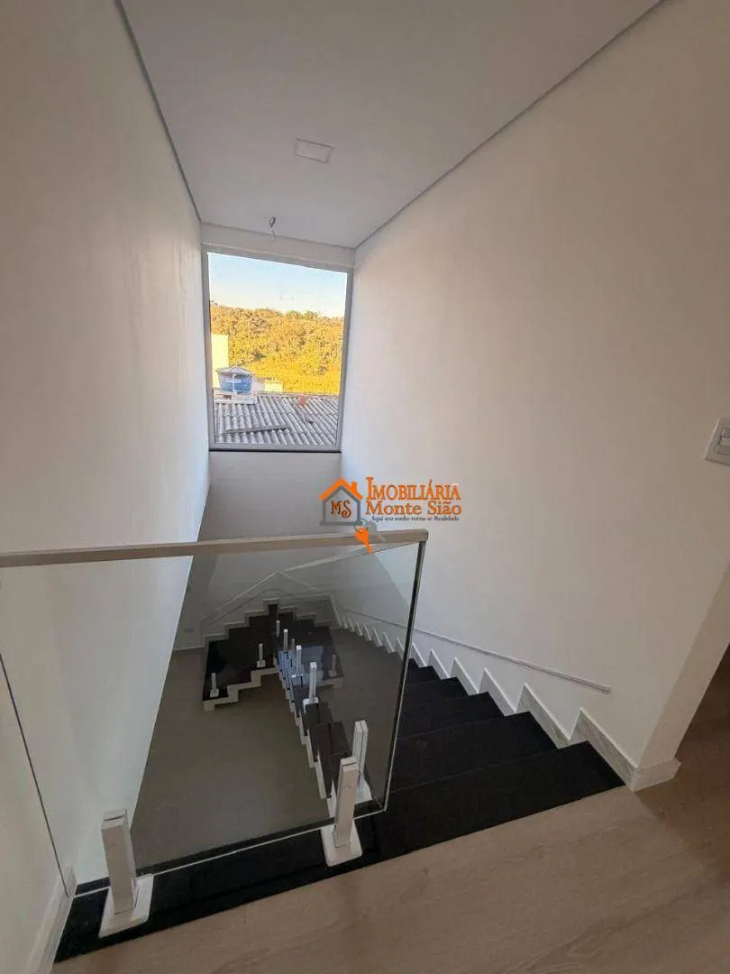 Imagem Sobrado com 3 dormitórios à venda, 96 m² por R$ 1.300.000,00 - Carmela - Guarulhos/SP