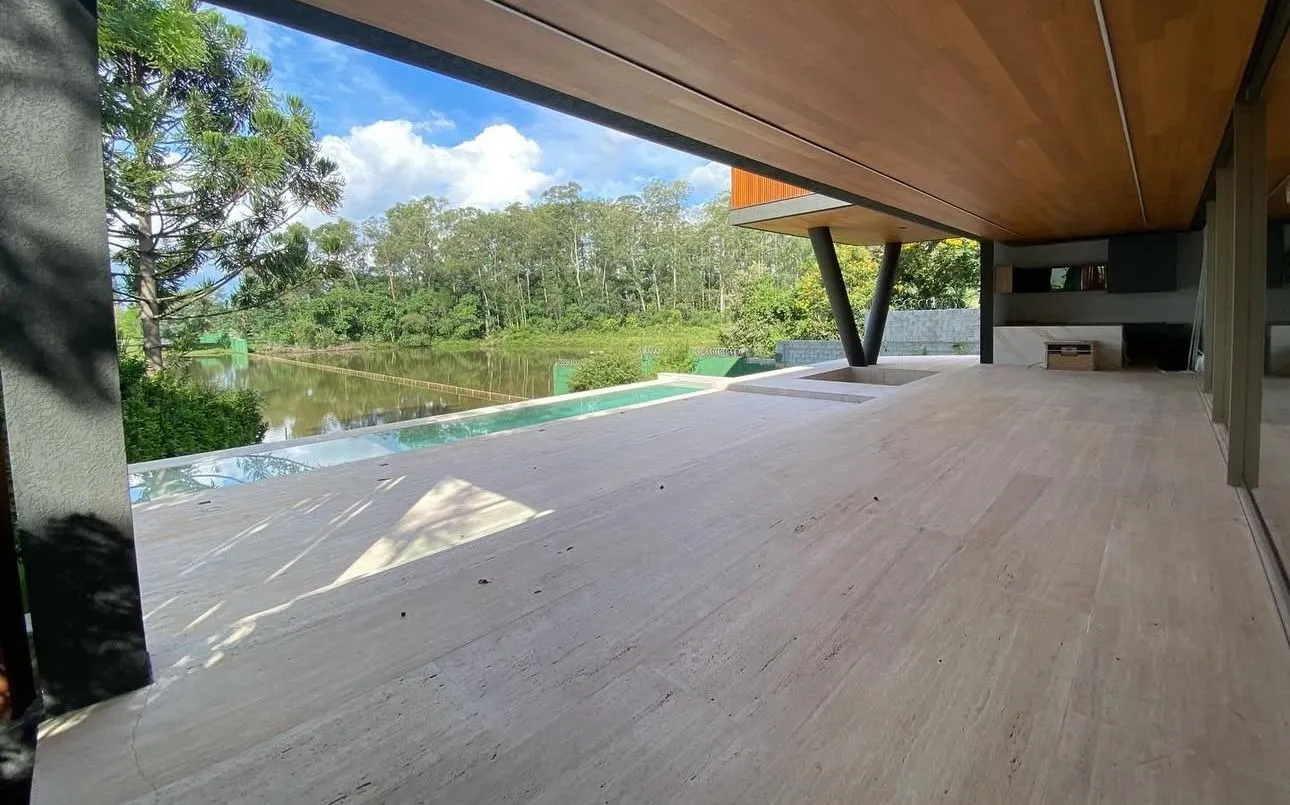 Imagem Casa 700m² à venda condomínio Lago Azul