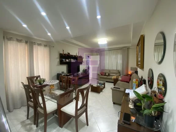 Imagem Casa Impecável, pronta para morar!