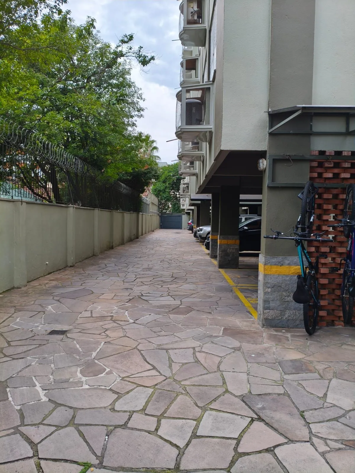 Imagem Oportunidade 2D, 2 Banheiros - Cidade Baixa - Porto Alegre - Preço Atrativo