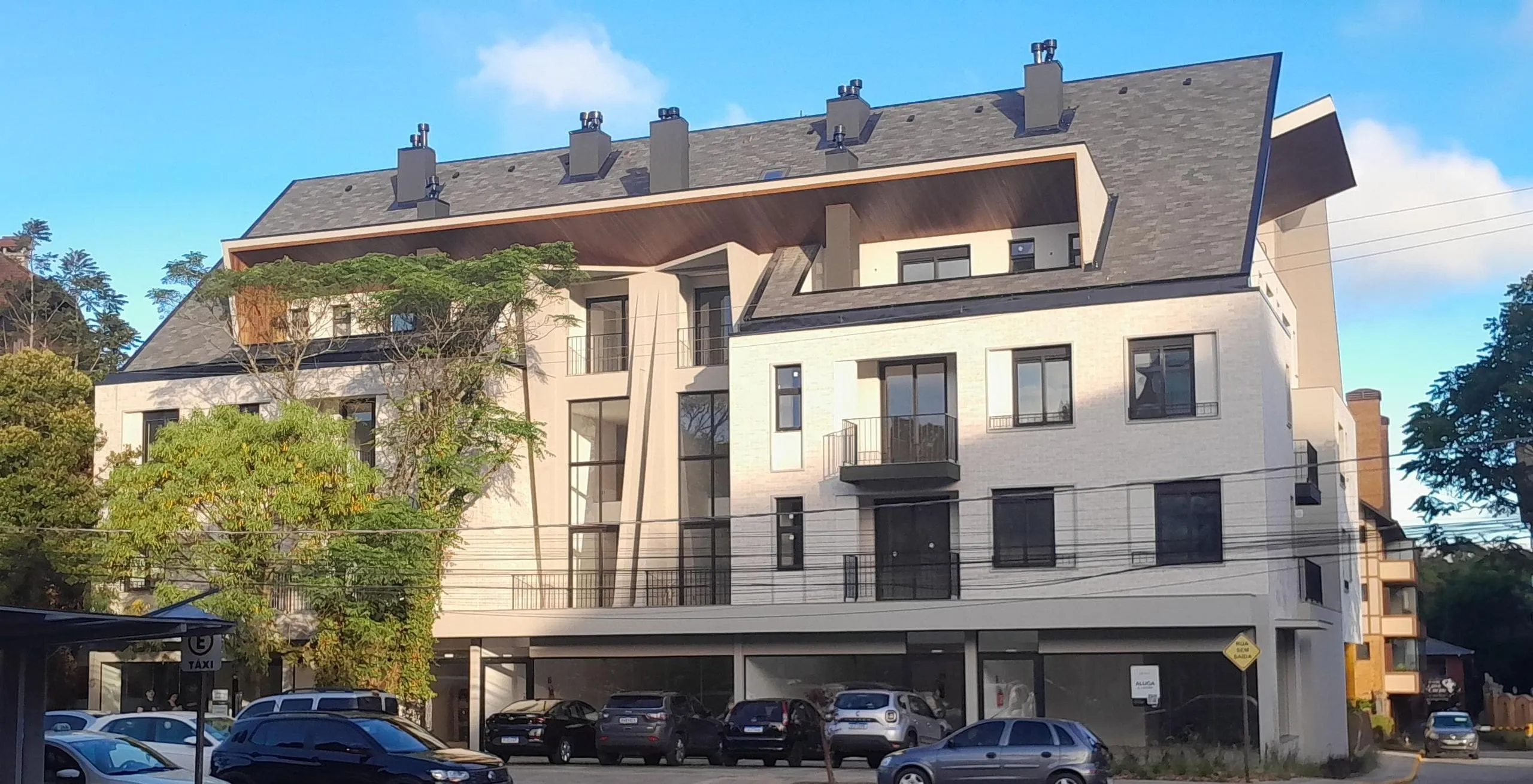 Imagem Apartamento à venda em Gramado, Centro, com 1 quarto, 57.76m2