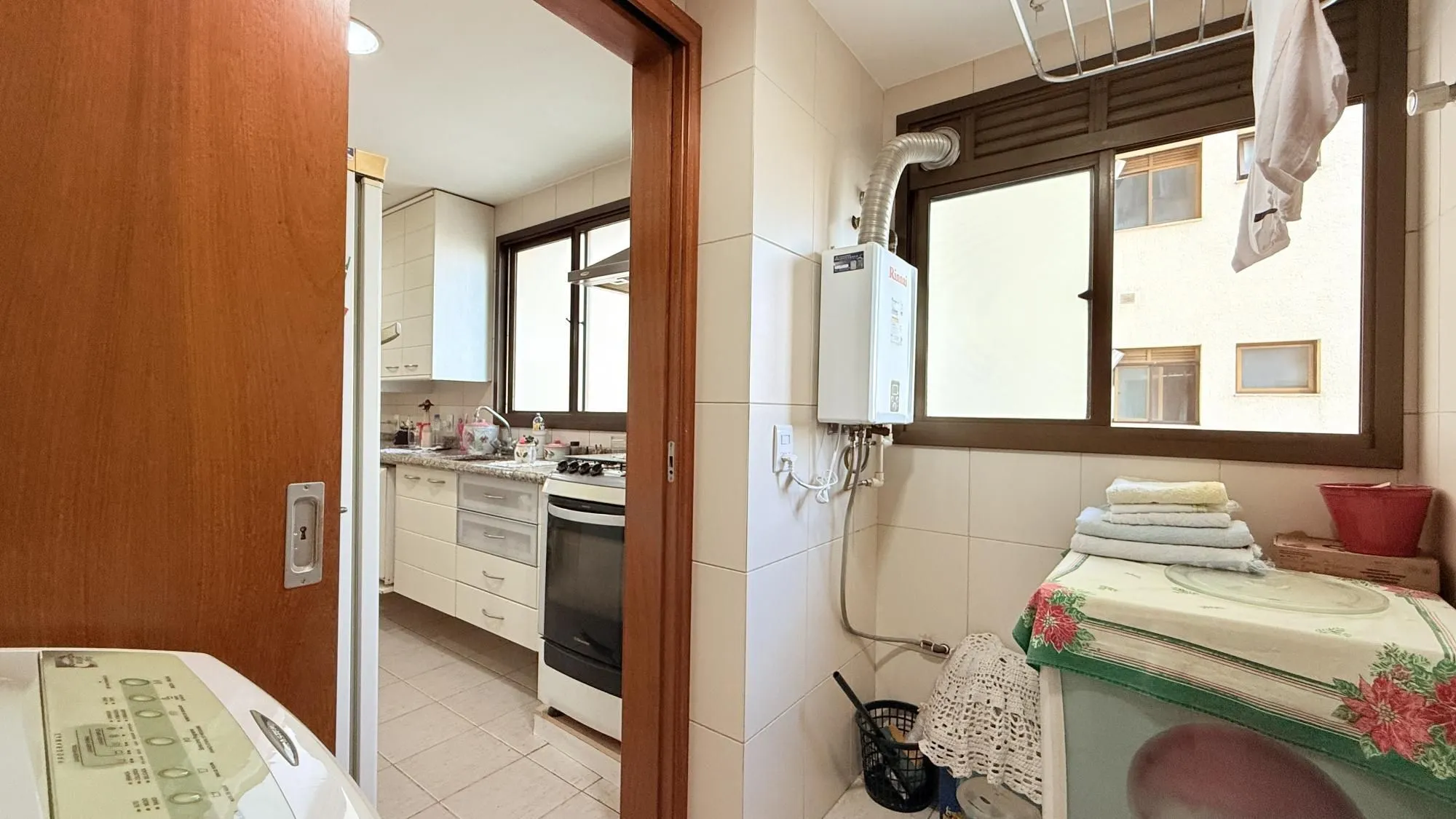 Imagem Lindo Apartamento com 3 dormitório 1 suíte com vista para o Jardim Botânico
