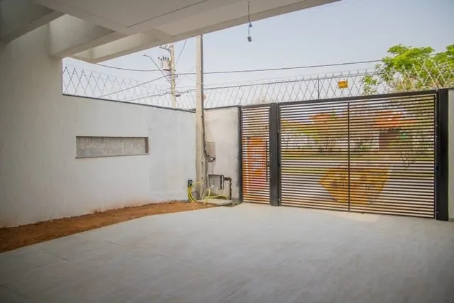 Imagem Casa à venda 3 Quartos, 1 Suite, 2 Vagas, 150M², Piracangaguá (Chácara Flórida), Taubaté - SP