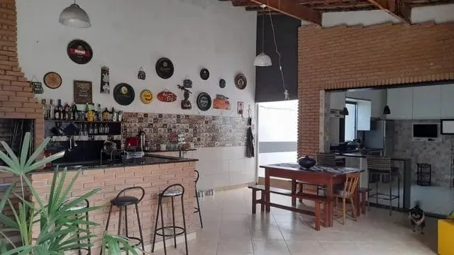 Imagem Casa à venda 3 Quartos, 1 Suite, 2 Vagas, 300M², Residencial Colinas, Taubaté - SP