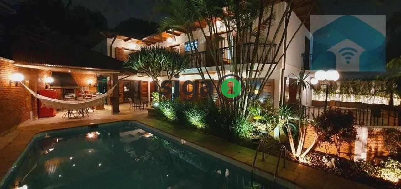 Imagem CASA À VENDA NO MORUMBI COM 5 SUÍTES, PISCINA E 5 VAGAS
