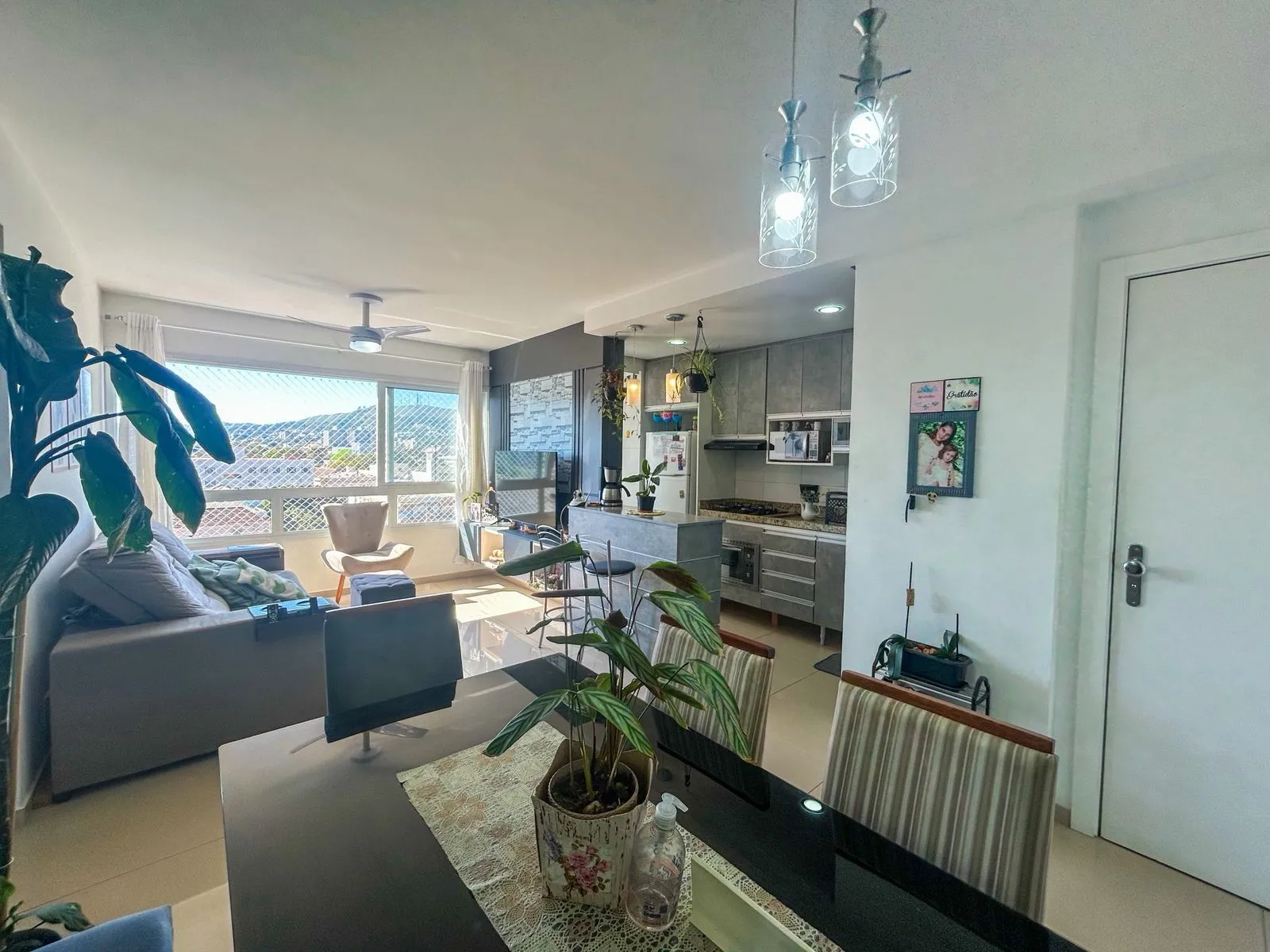 Imagem Apartamento de 3 quartos no bairro medianeira