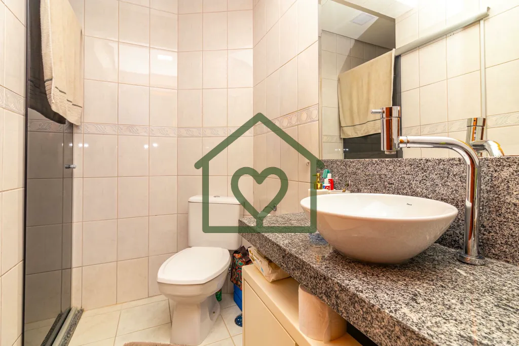 Imagem Viver com Estilo no Bairro Auxiliadora: Conforto e Conveniência
Este apartamento de 3 dormitórios ...
