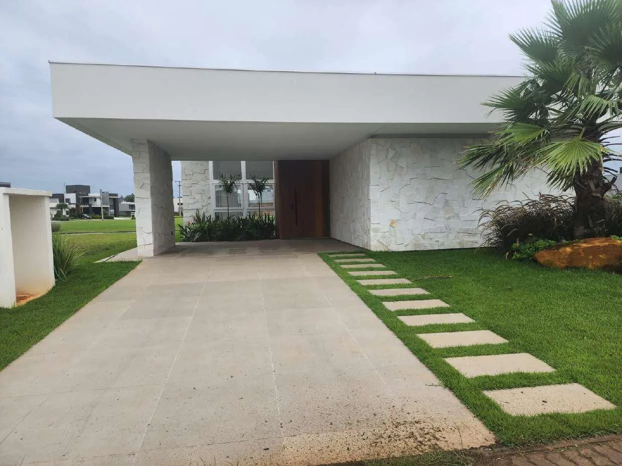 Imagem Casa de condomínio à venda em Torres, Centro, com 4 quartos, 209m2