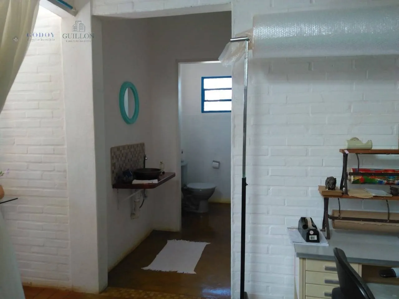Imagem Casa com Grande Terreno e Potencial de Investimento