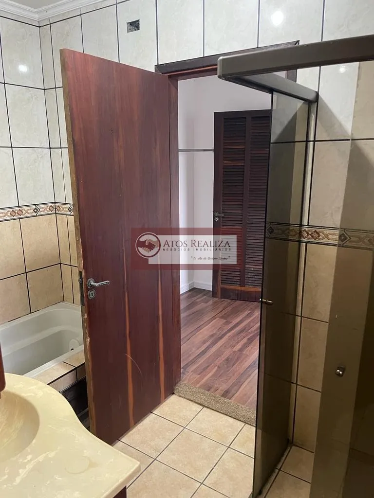 Imagem Sobrado de 4 dormitórios e 2 suítes à venda e locação em Jardim Cliper, São Paulo - por R$1.000.000