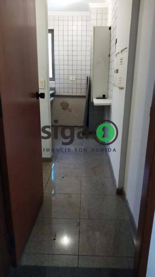 Imagem Imóvel Comercial e 6banheiros à Venda, 290m² por R$ 2.500.000
