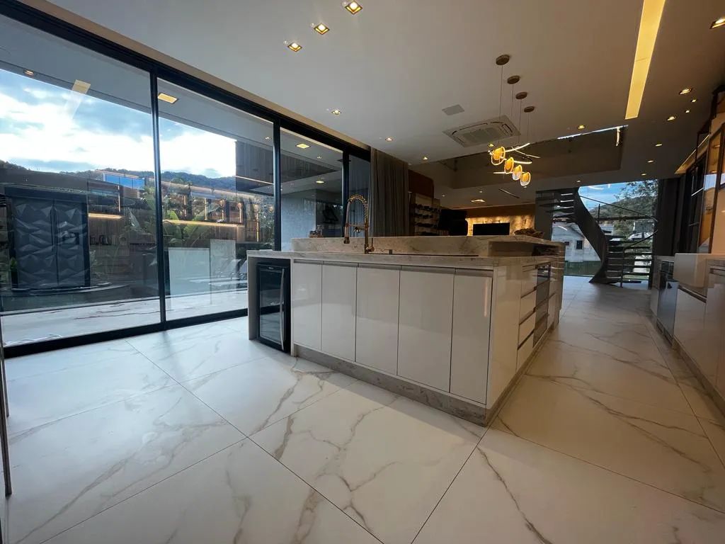 Imagem Casa com vista para o mar à venda com 650m2 por R$ 16.500.000,00