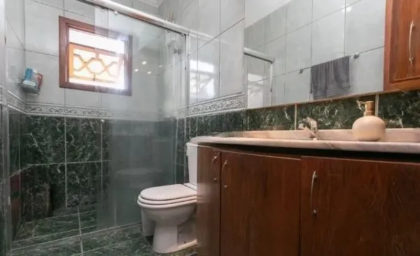 Imagem Casa sobrado no bairro Ecoville de 3 dormitórios e 4 vagas