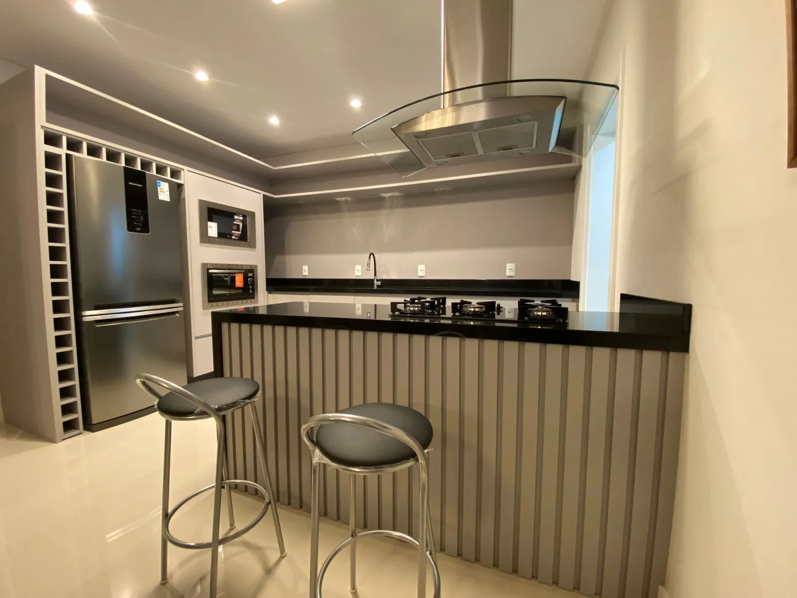 Imagem Chateau Unique 1402 - Torre A