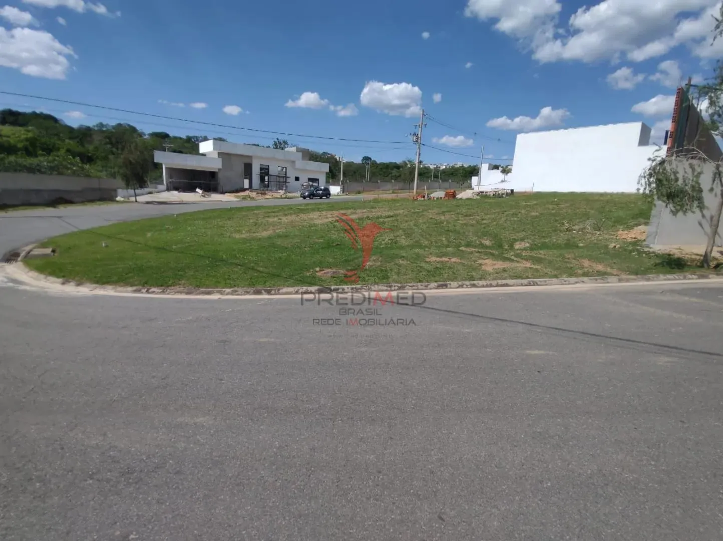 Imagem Lote plano, de esquina, a venda no Condominio Garden Ville em Itu