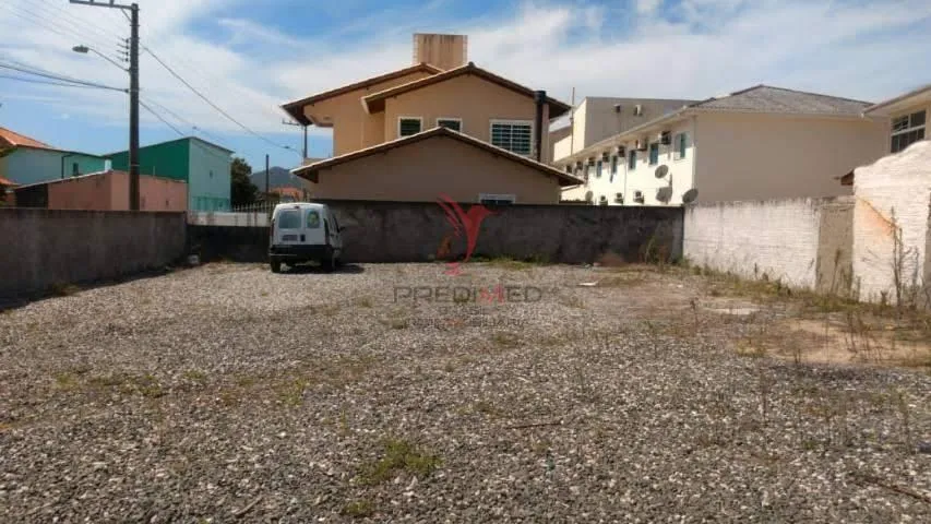 Foto do imóvel Terreno em Florianópolis, Bairro Carianos a 15 minutos centro em Servidão Garcia Esporte e Lazer - Carianos, Florianópolis - SC