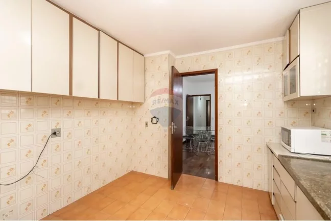 Imagem Casa a Venda Aeroporto 175m² 3 Dorms 1 Suite 2 Vagas
